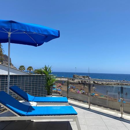 Billy'S Beachfront Apartment With Pool Access Puerto De Mogan Zewnętrze zdjęcie